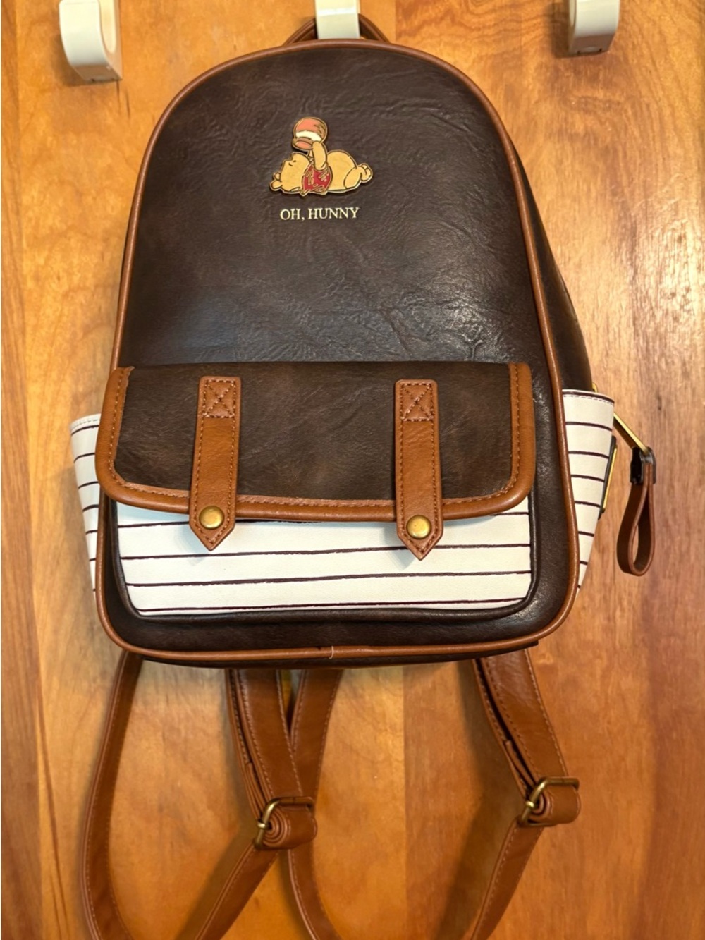 Rare Disney Winnie the Pooh Hunny Backpack